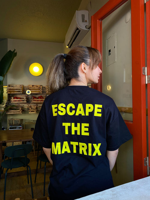EXCAPE THE MATRIX OVERSIZE T-SHIRT